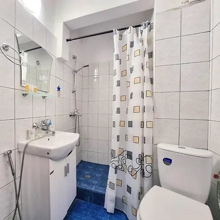 - 3bd For Family & Friends Apartment *