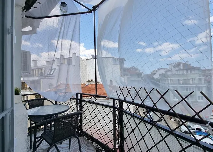 - 3bd For Family & Friends Apartman