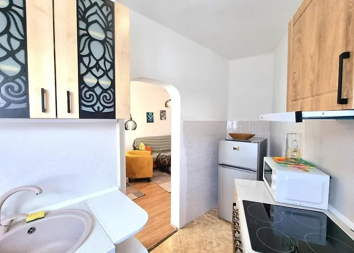 - 3bd For Family & Friends Apartman *