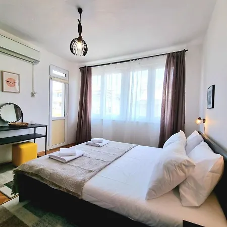 - 3bd For Family & Friends Apartament *