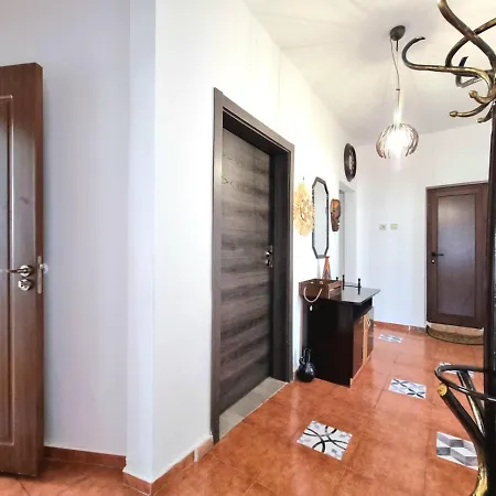 Apartment - 3bd For Family & Friends *