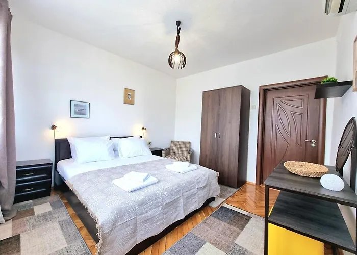 - 3bd For Family & Friends