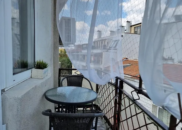 - 3bd For Family & Friends * Burgas